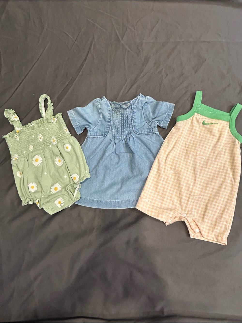 Lot of 3 Summer outfits for 0-6 mos